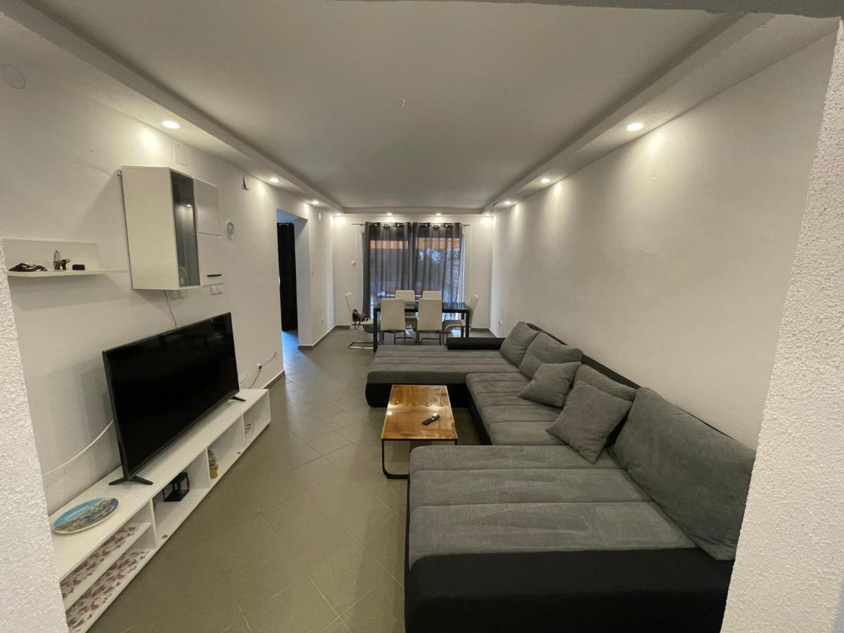 Apartments Fratelli Malinska Exterior foto